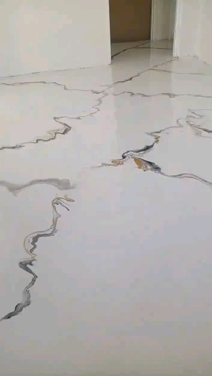 Vein-Pattern Epoxy Floor